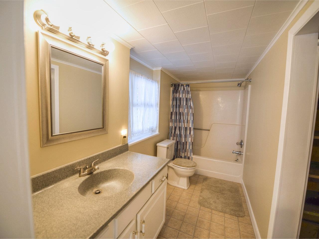 437 Nichols Road Fairfax, VT 05454 - Photo 21 of 36