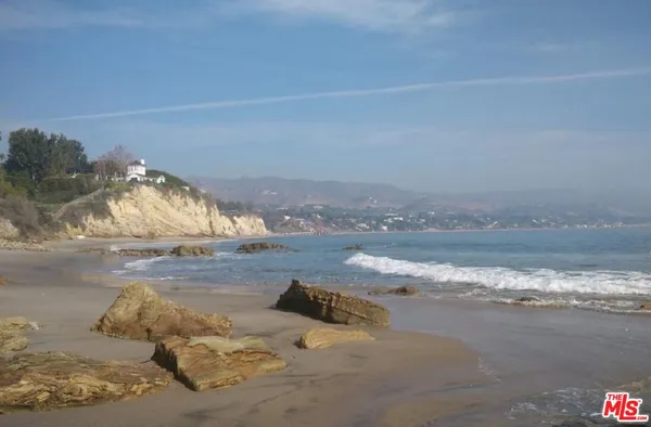 a view of lake view with beach