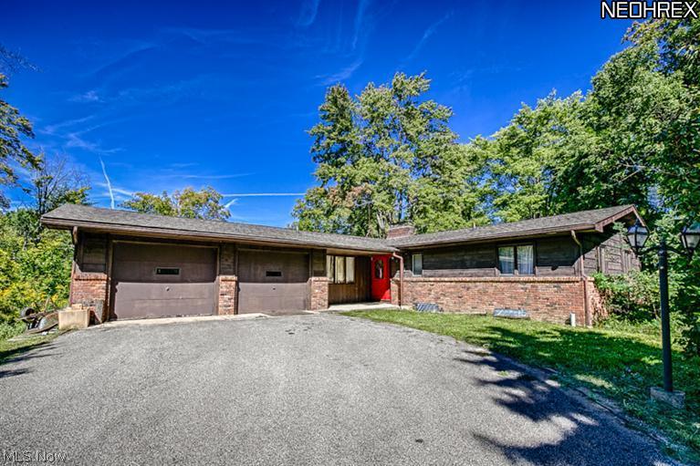 13470 Bass Lake Road Chardon, OH 44024 - Photo 2 of 25 Gallery Image 2