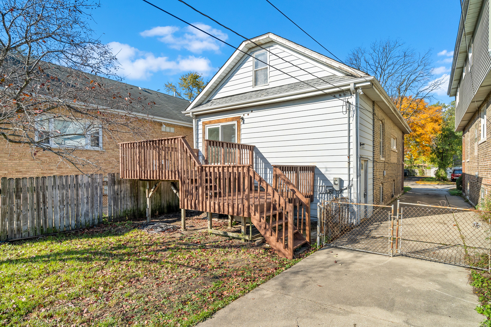 7845 45th Street Lyons, IL 60534 - Photo 26 of 31 a front view of a house with garden