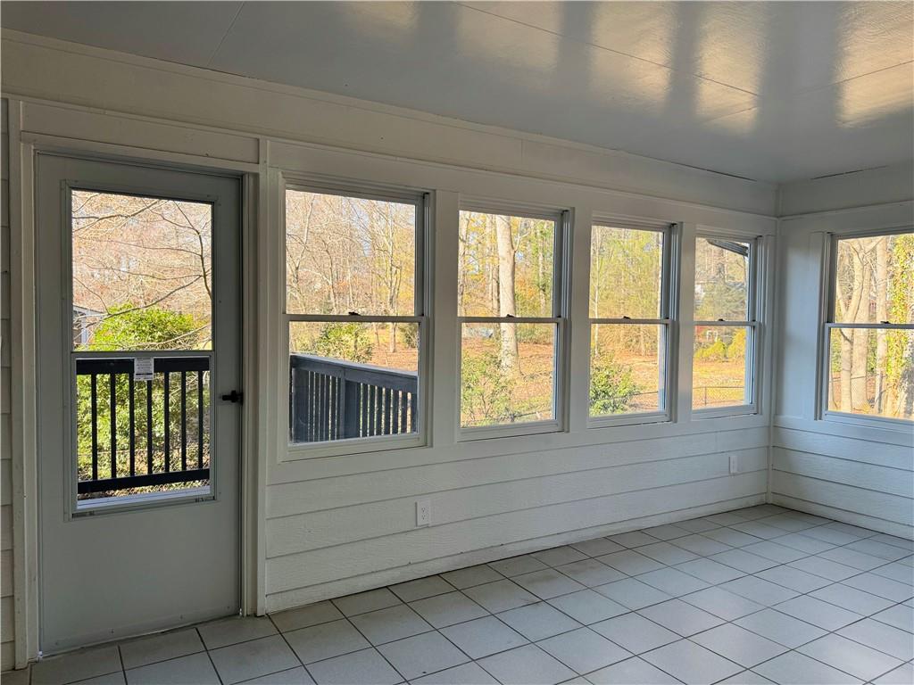 4795 Boxwood Way Northwest Acworth, GA 30102 - Photo 19 of 64 an empty room with windows
