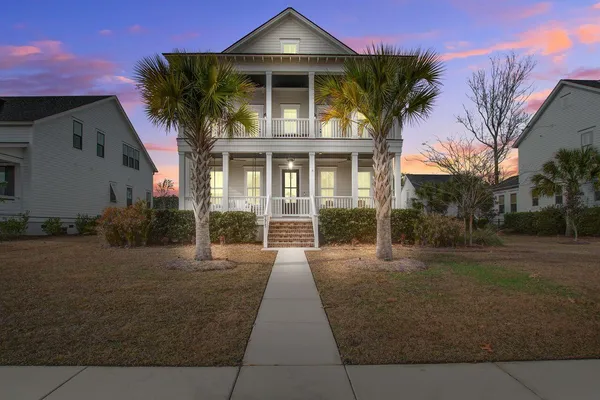 $1,880,000 | 1915 Bolden Drive, Mount Pleasant, SC 29466