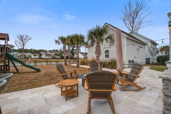 $1,850,000 | 1915 Bolden Drive, Mount Pleasant, SC 29466