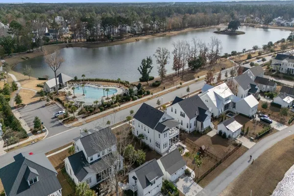 $1,850,000 | 1915 Bolden Drive, Mount Pleasant, SC 29466