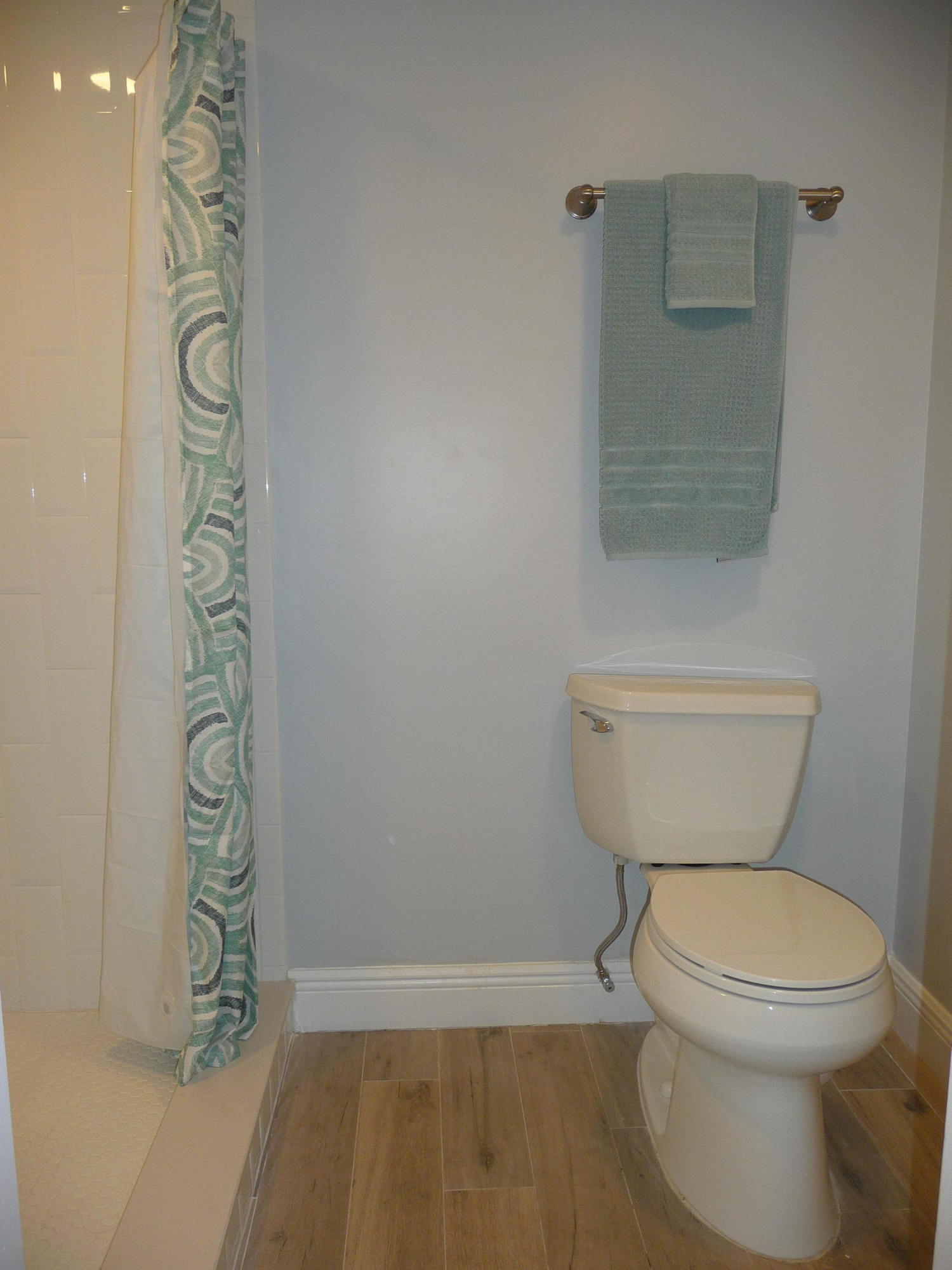 100 Ocean Trail Way, Unit 801 Jupiter, FL 33477 - Photo 29 of 45 MAIN BATHROOM