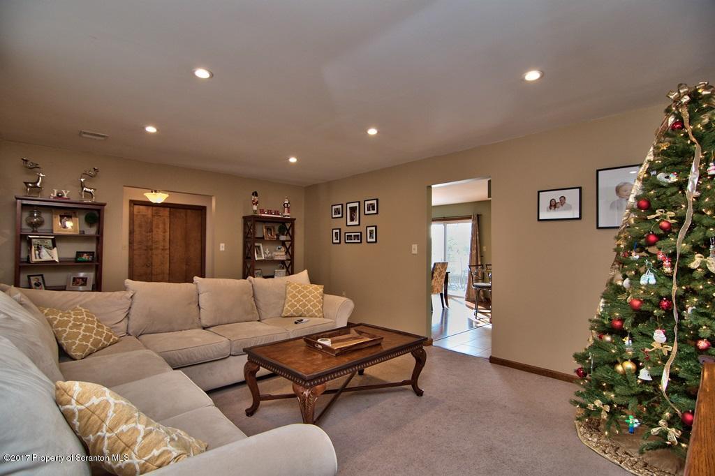 202 Willow Road Dalton, PA 18414 - Photo 18 of 54 Gallery Image 18
