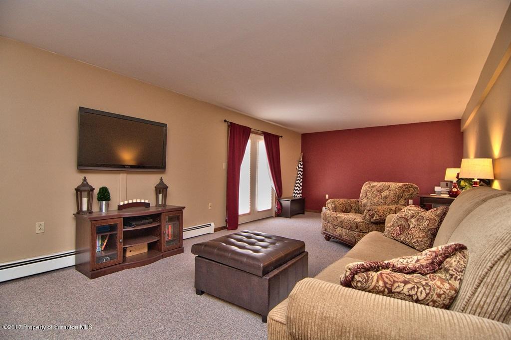 202 Willow Road Dalton, PA 18414 - Photo 41 of 54 Gallery Image 41
