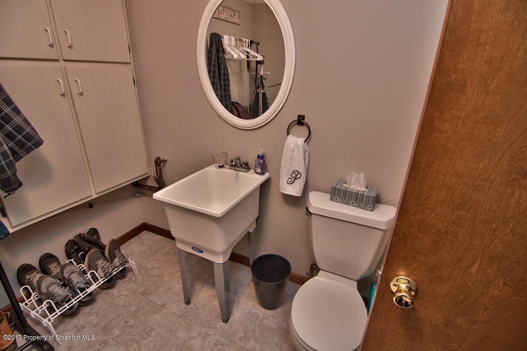202 Willow Road Dalton, PA 18414 - Photo 47 of 54 Gallery Image 47