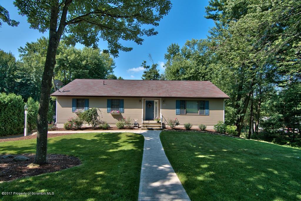 202 Willow Road Dalton, PA 18414 - Photo 6 of 54 Gallery Image 6