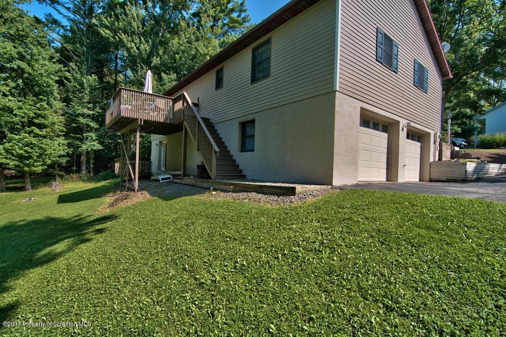 202 Willow Road Dalton, PA 18414 - Photo 7 of 54 Gallery Image 7
