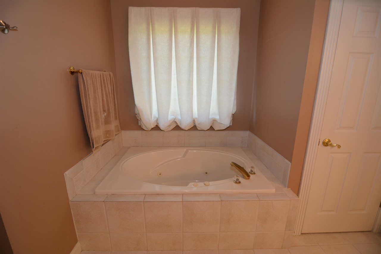 5811 Hunter Road Boonville, IN 47601 - Photo 21 of 36 Gallery Image 21