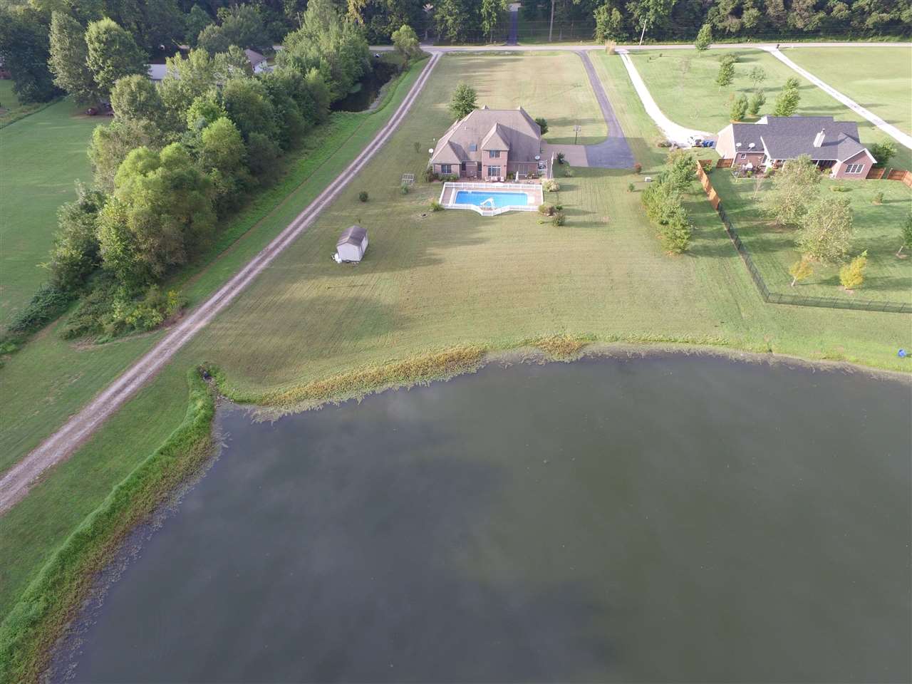 5811 Hunter Road Boonville, IN 47601 - Photo 34 of 36 Gallery Image 34