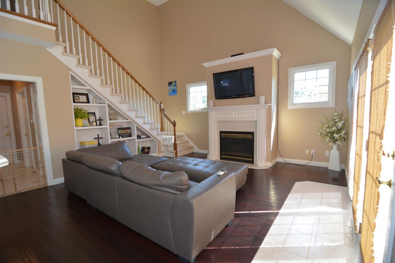 5811 Hunter Road Boonville, IN 47601 - Photo 9 of 36 Gallery Image 9