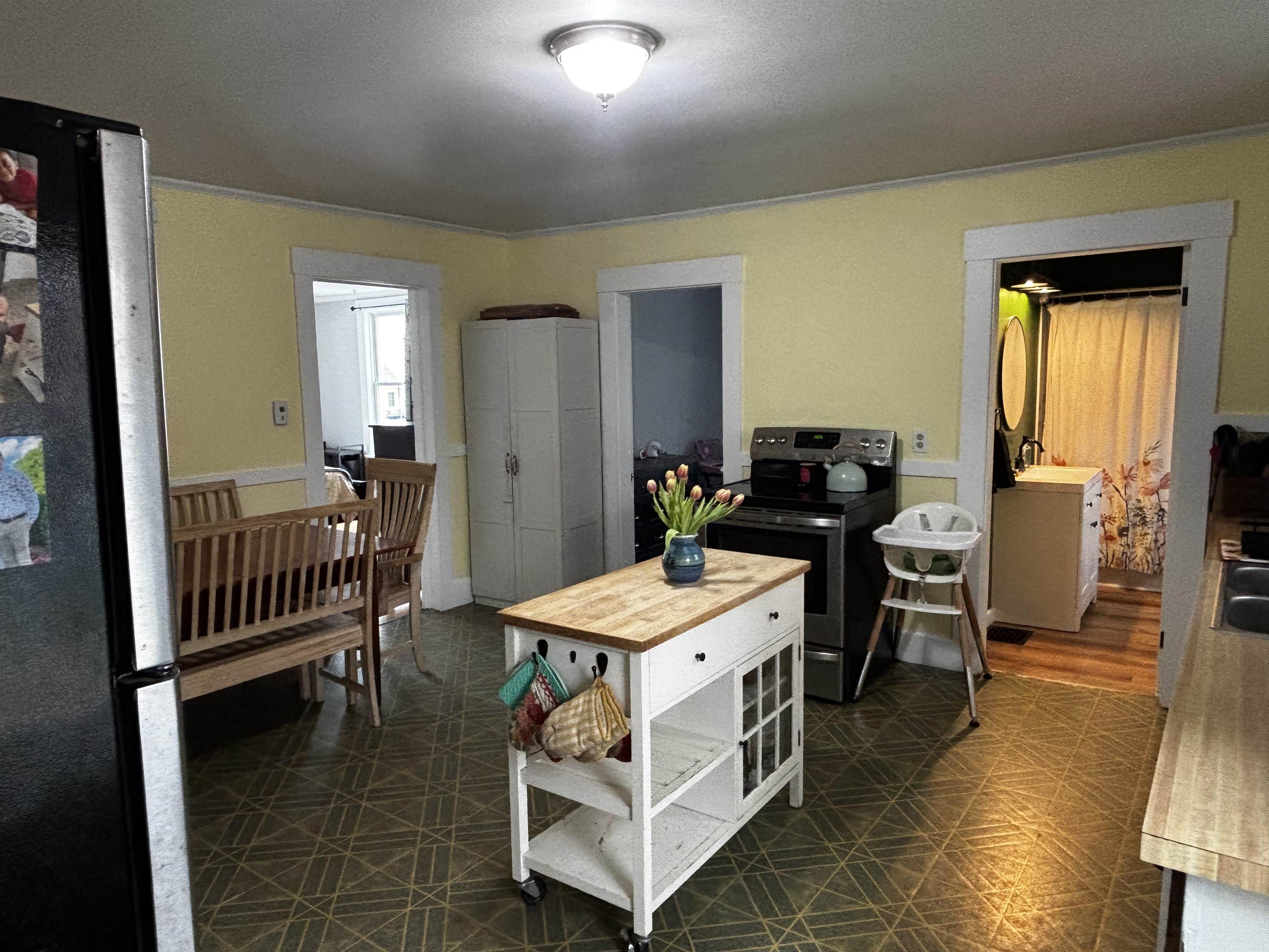 7 Gagne Street Rochester, NH 03867 - Photo 17 of 43