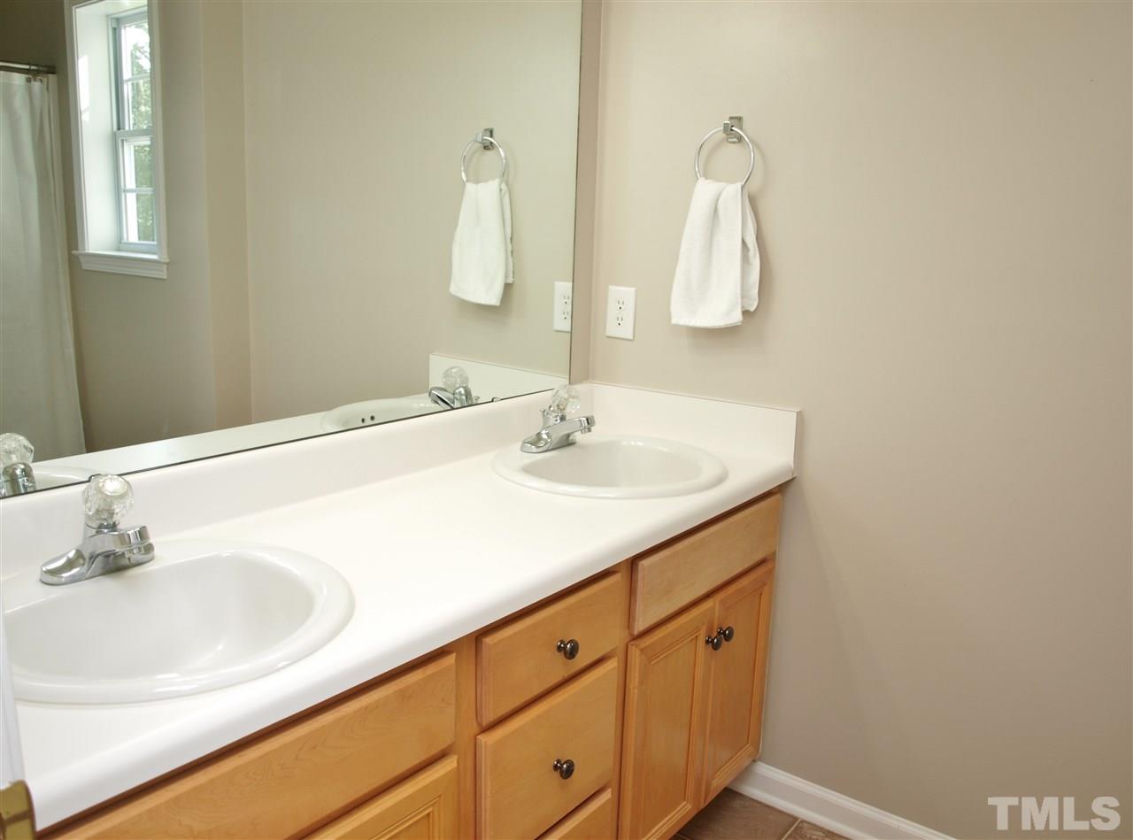 1057 Alderman Circle Raleigh, NC 27603 - Photo 17 of 22 Gallery Image 17