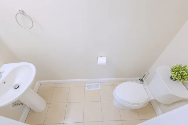 $875,000 | 26 Iris Lane, Bellingham, MA 02019