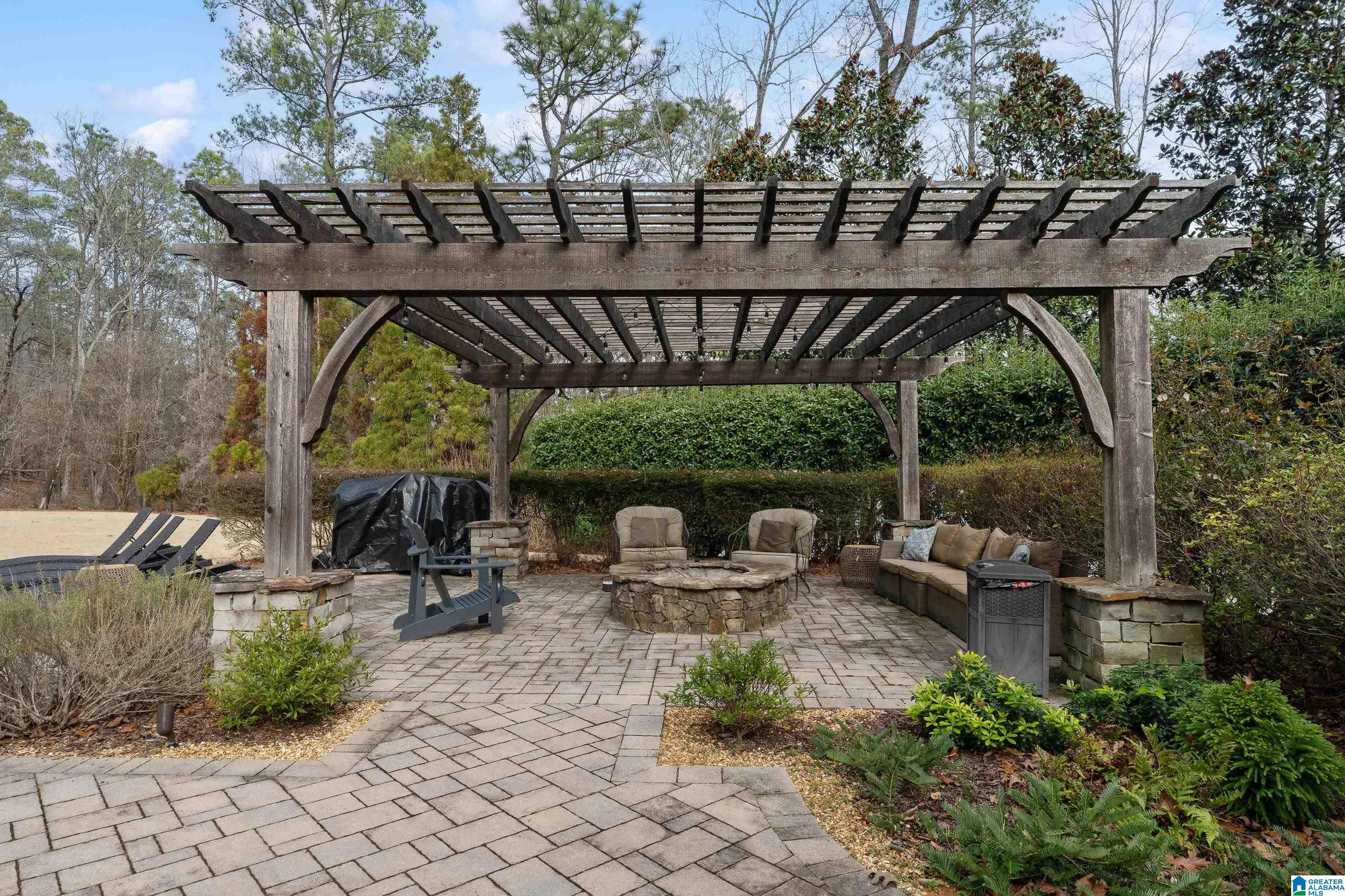 146 Foxfire Circle Pelham, AL 35124 - Photo 4 of 91