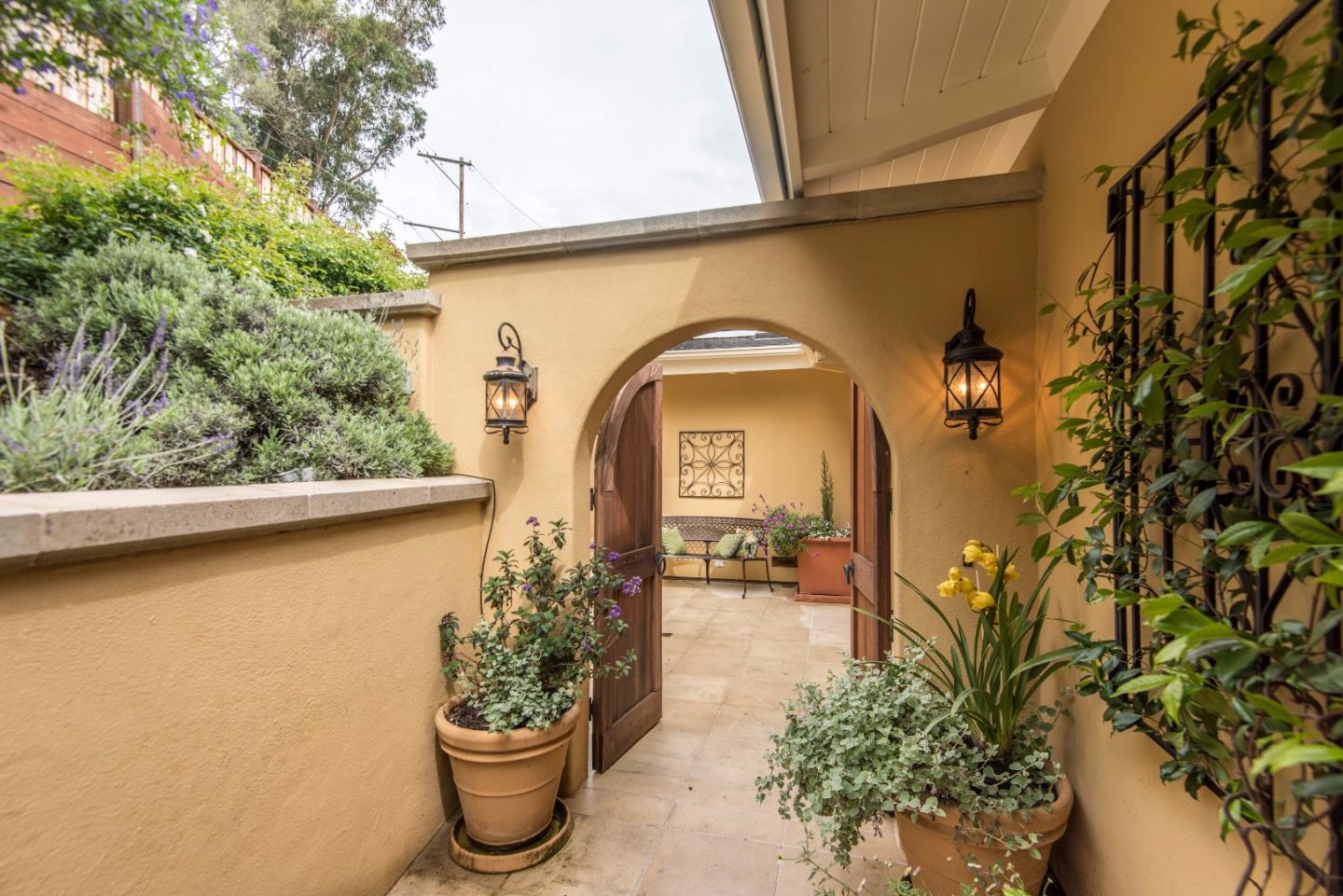 925 South Road Belmont, CA 94002 - Photo 3 of 22 Gallery Image 3