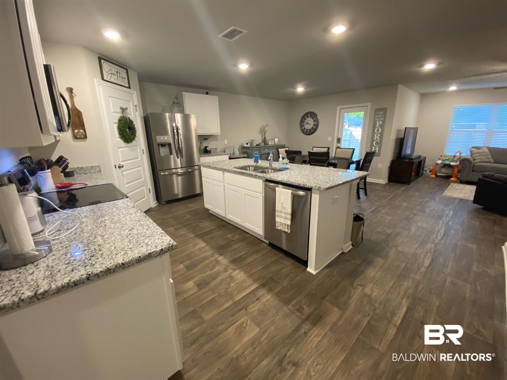 1467 Majesty Loop Foley, AL 36535 - Photo 4 of 17