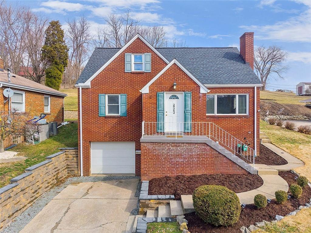 423 McClelland Road Canonsburg, PA 15317 - Photo 1 of 24 Gallery Image 1
