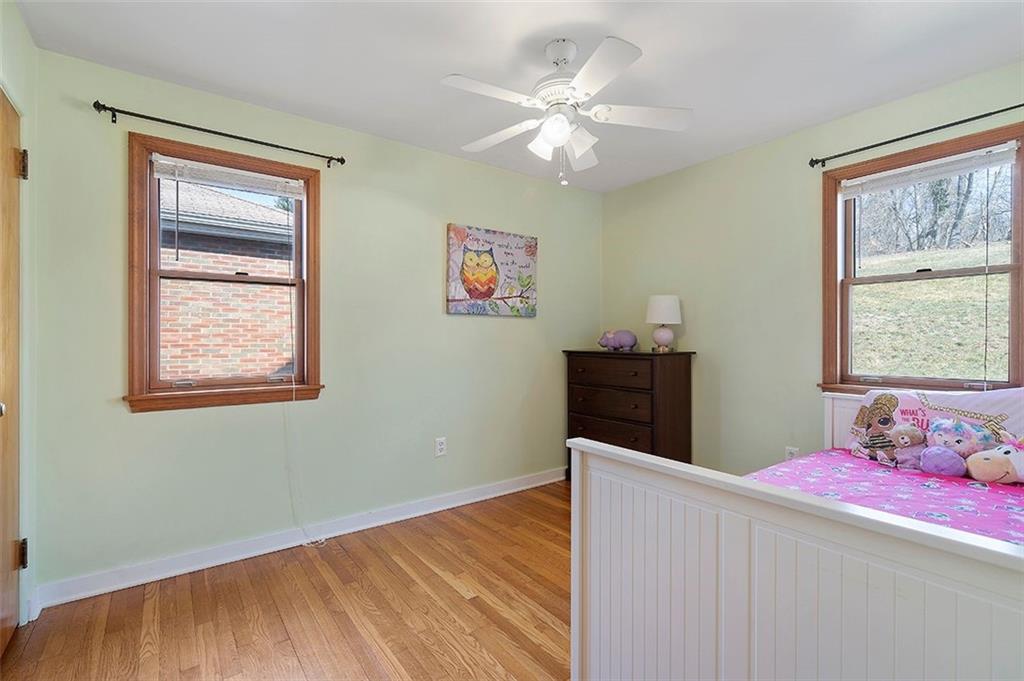 423 McClelland Road Canonsburg, PA 15317 - Photo 10 of 24 Gallery Image 10