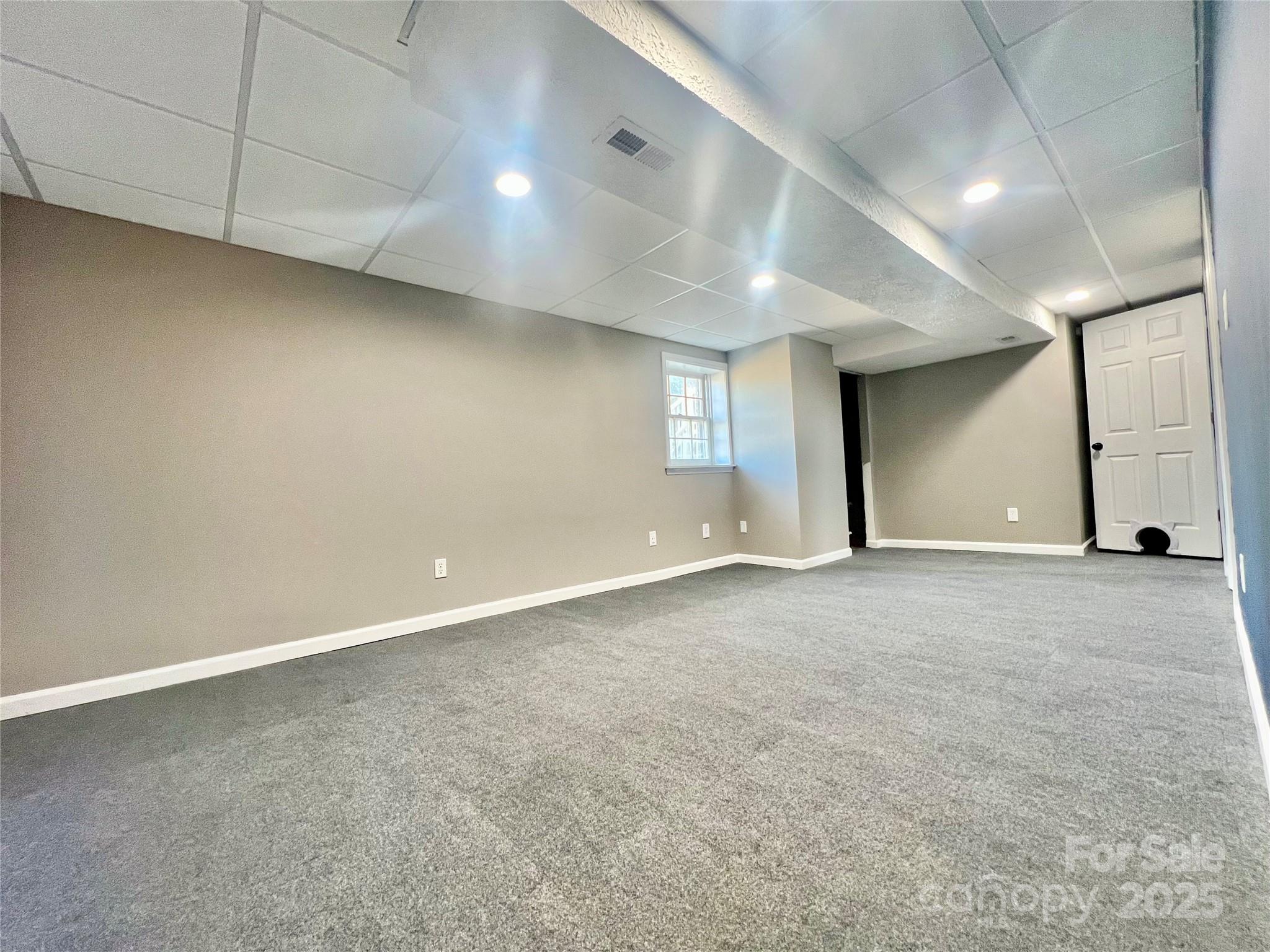 1182 Village Circle Hickory, NC 28602 - Photo 20 of 24 a view of an empty room