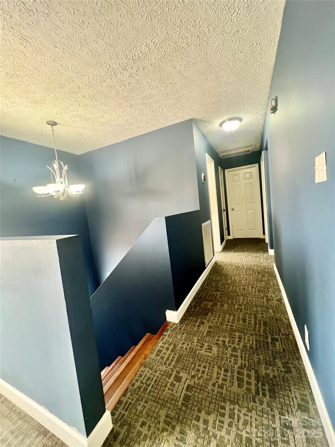 1182 Village Circle Hickory, NC 28602 - Photo 10 of 24