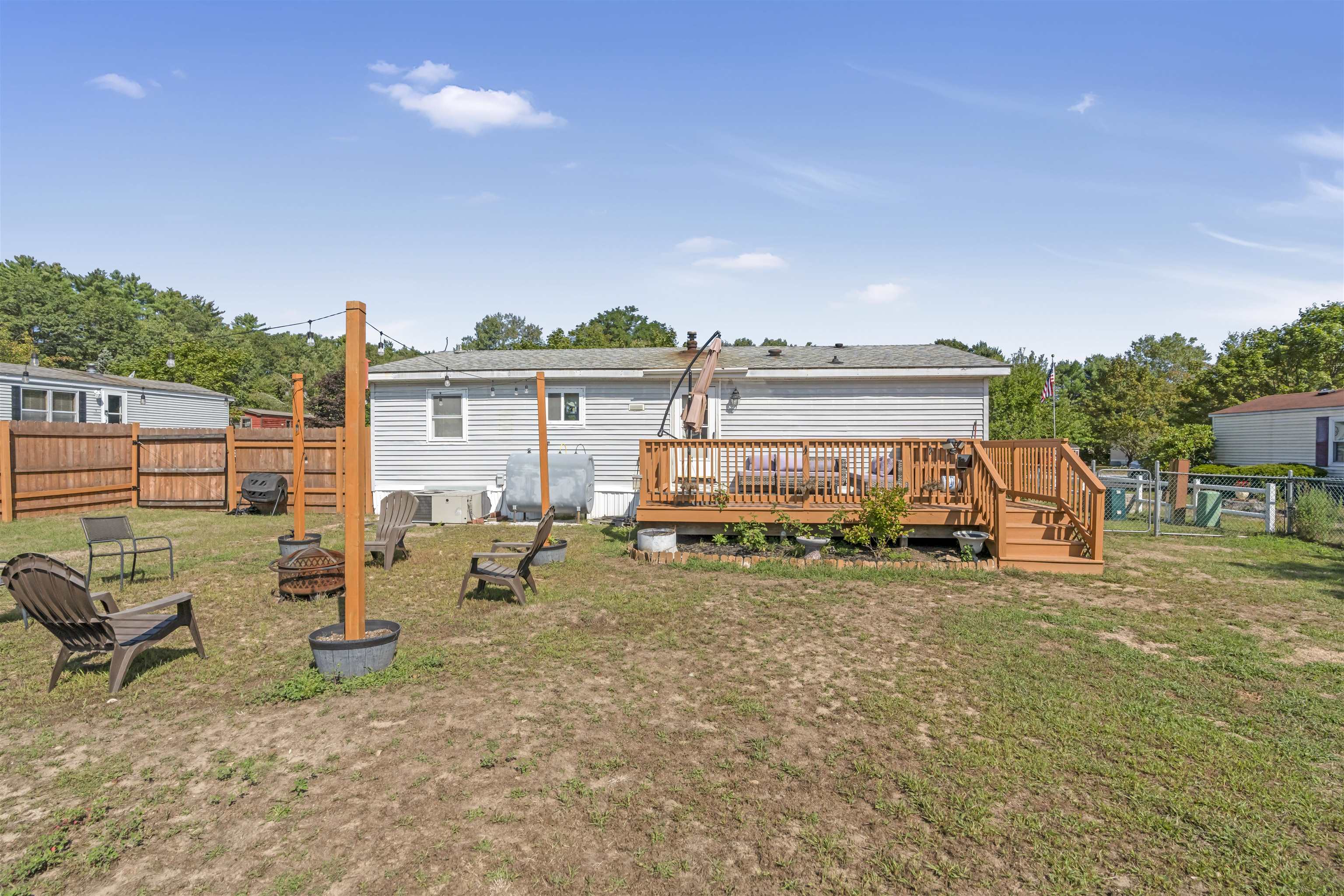17 Wildflower Way Rochester, NH 03868 - Photo 5 of 24