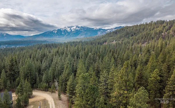 $330,000 | Lot 1 Card Creek, Unit 3, Garden Valley, ID 83622