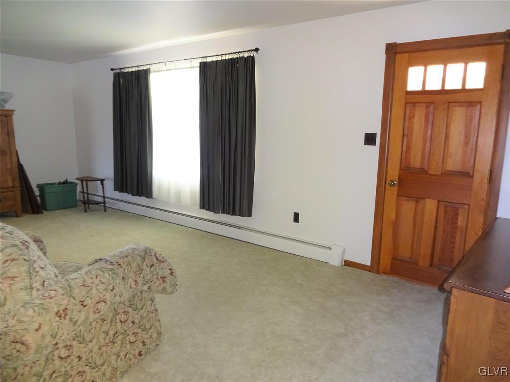 2354 Ackermanville Road Bangor, PA 18013 - Photo 10 of 47 Living Room
