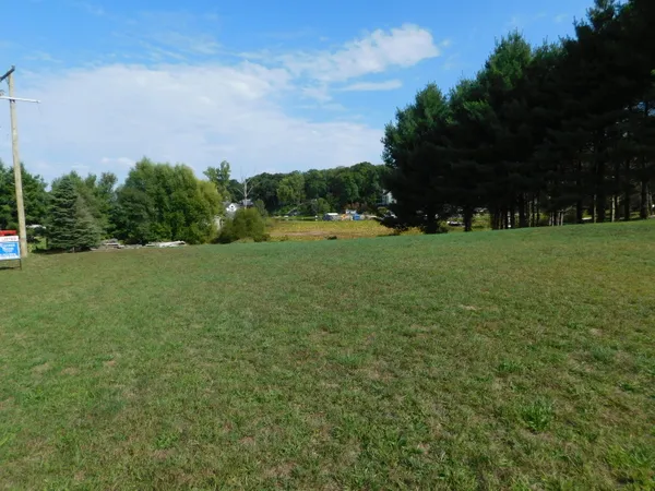 $70,000 | 48855 South Street, Lawrence, MI 49064