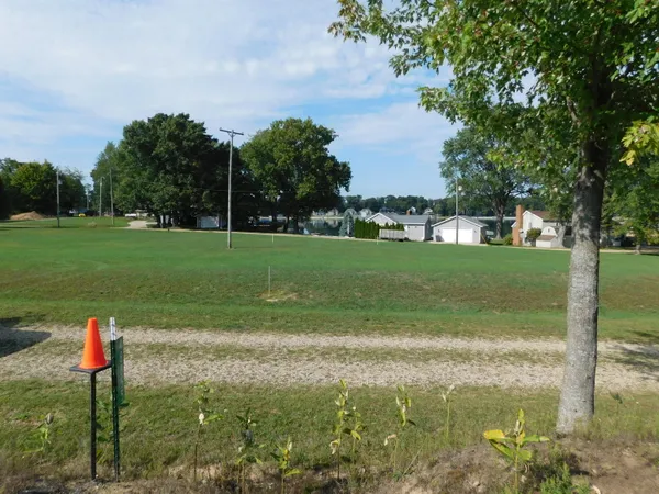 $70,000 | 48855 South Street, Lawrence, MI 49064