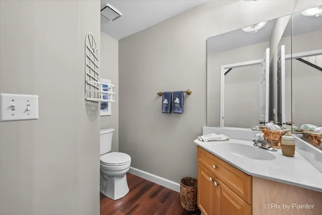 $386,500 | 1504 Laurel Oaks Drive, Streamwood, IL 60107