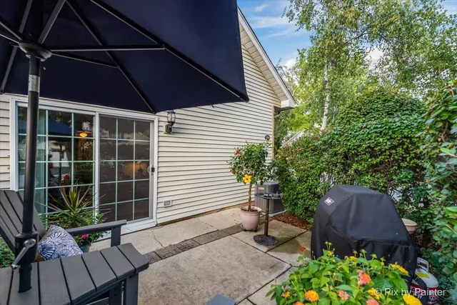 $386,500 | 1504 Laurel Oaks Drive, Streamwood, IL 60107