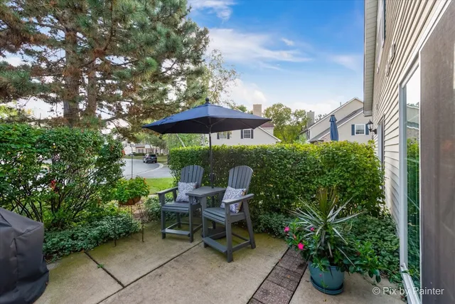 $386,500 | 1504 Laurel Oaks Drive, Streamwood, IL 60107