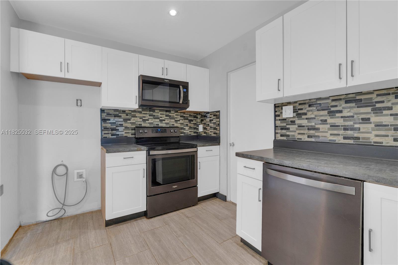 6915 Northwest 17th Street Margate, FL 33063 - Photo 18 of 53