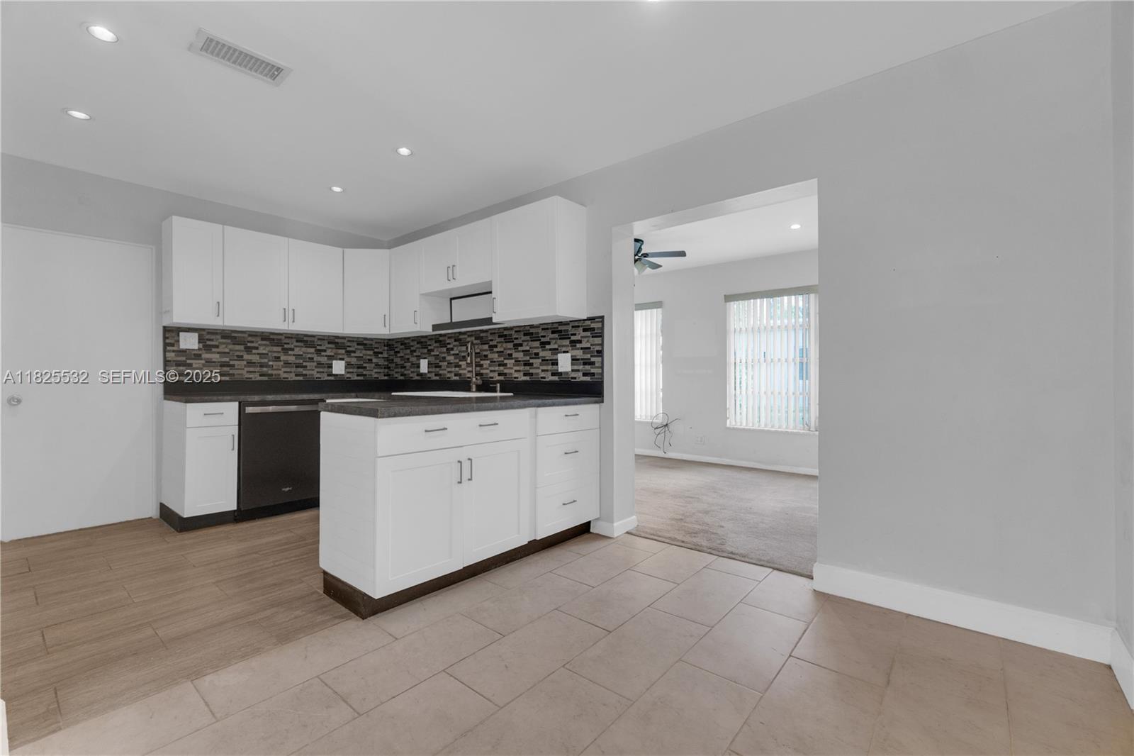6915 Northwest 17th Street Margate, FL 33063 - Photo 2 of 53