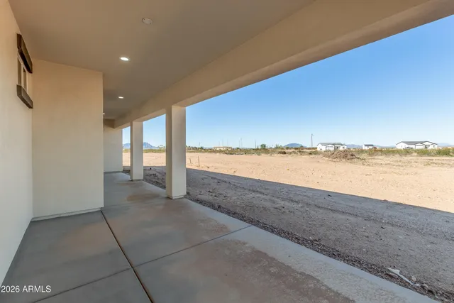$424,500 | 5714 North 381st Drive, Tonopah, AZ 85354