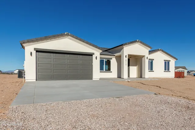 $424,500 | 5714 North 381st Drive, Tonopah, AZ 85354