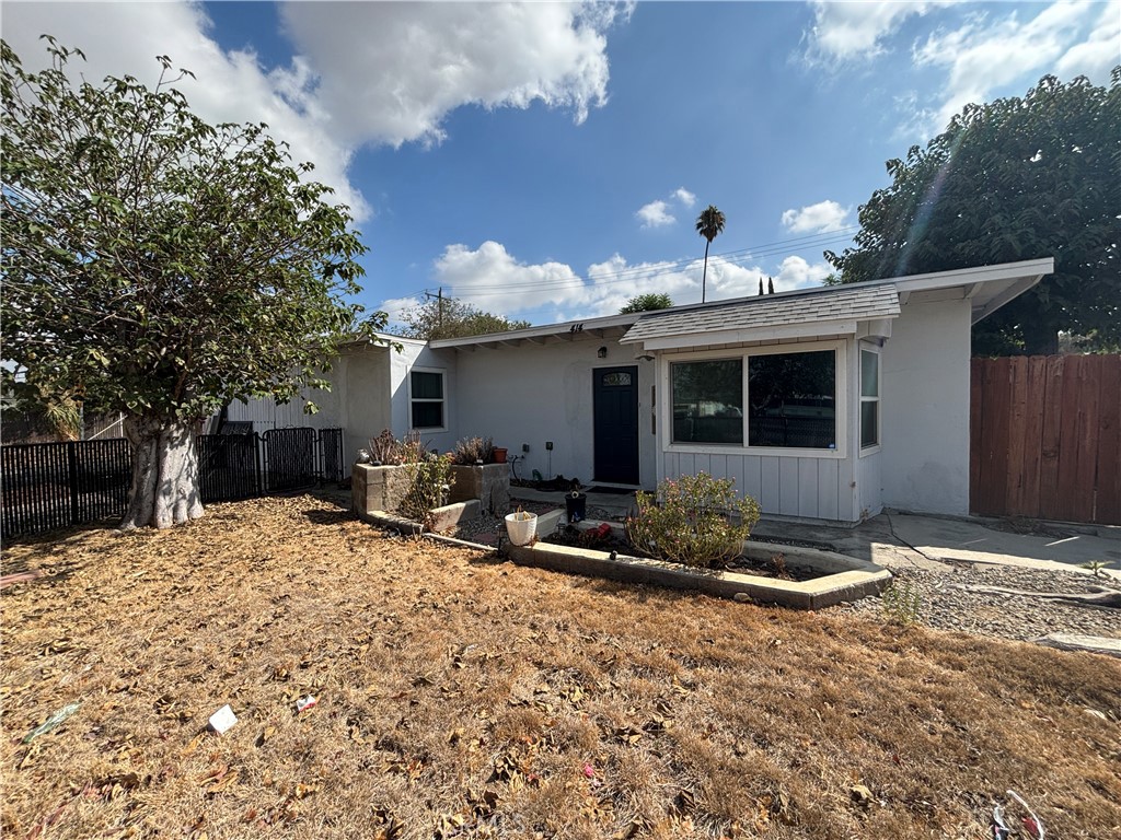 414 Iowa Avenue Riverside, CA 92507 - Photo 2 of 14 Gallery Image 2