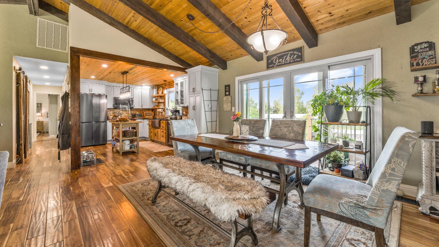 12105 Rising Road Wilton, CA 95693 - Photo 15 of 86