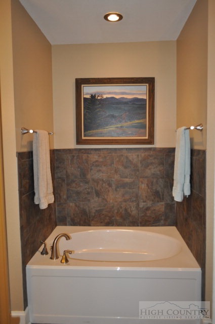 398 Howards Knob Road Boone, NC 28607 - Photo 27 of 45 Gallery Image 27