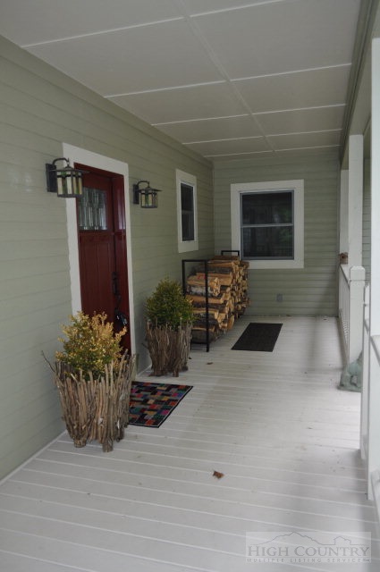 398 Howards Knob Road Boone, NC 28607 - Photo 3 of 45 Gallery Image 3