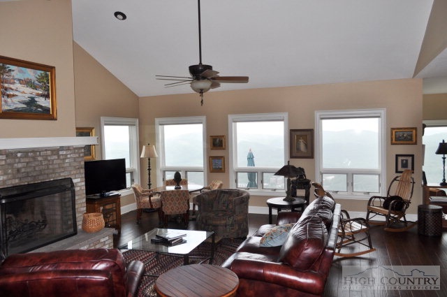 398 Howards Knob Road Boone, NC 28607 - Photo 5 of 45 Gallery Image 5