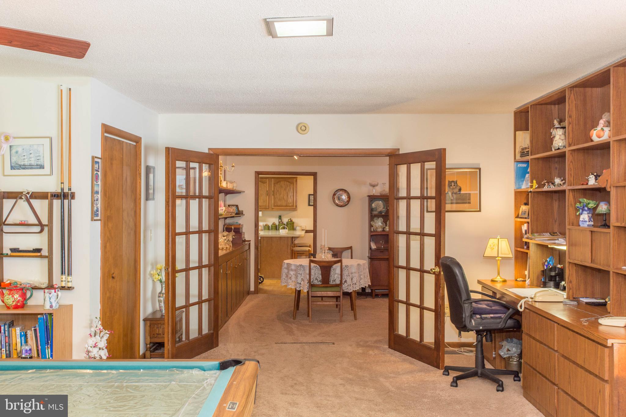 22167 Melson Road Georgetown, DE 19947 - Photo 18 of 38 a living room with furniture