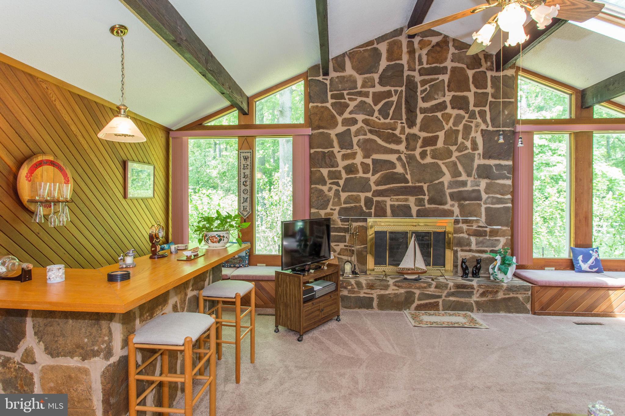 22167 Melson Road Georgetown, DE 19947 - Photo 21 of 38 a room with furniture