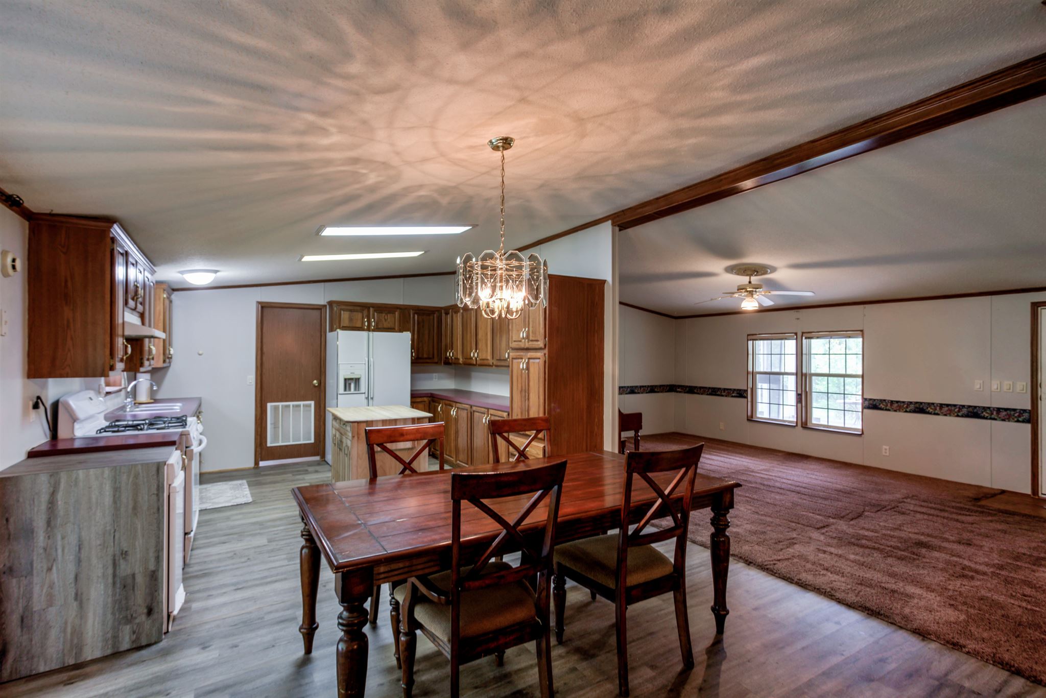 1233 West Eble Road Boonville, IN 47601 - Photo 9 of 35 Gallery Image 9