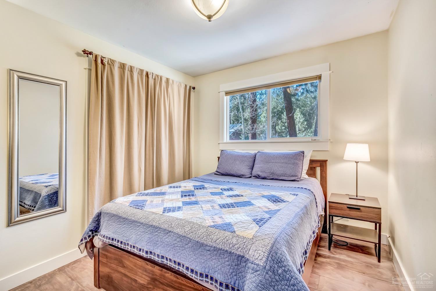 60146 Navajo Road Bend, OR 97702 - Photo 16 of 25 Additional Photo