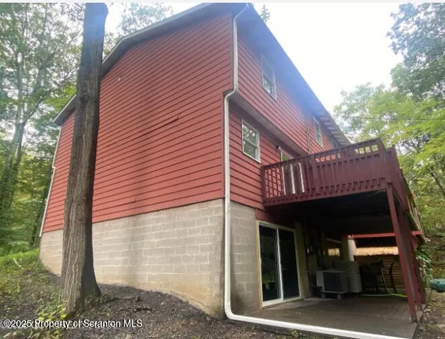 $2,700 | 1273 Chateau Drive, East Stroudsburg, PA 18302