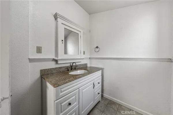 $579,000 | 150 Clear Lake Avenue, Lakeport, CA 95453